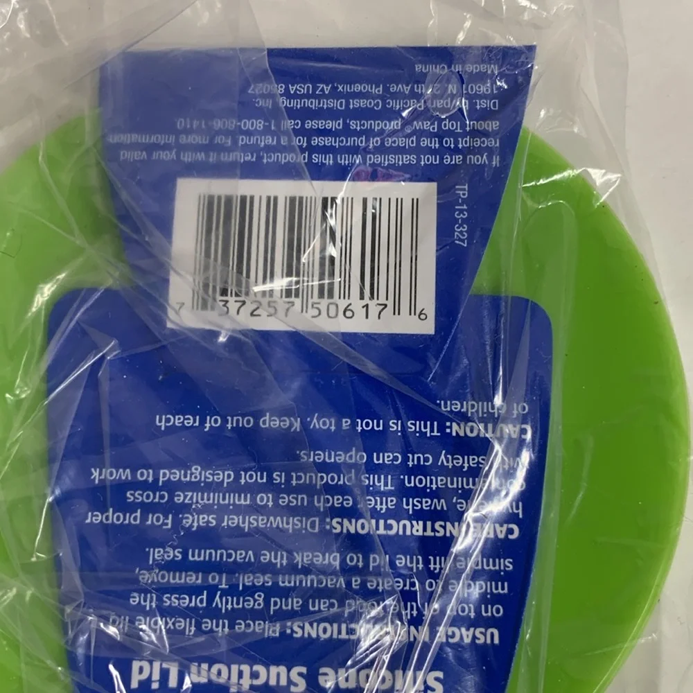 Top Paw Silicone Self sealing pet can food Lids new